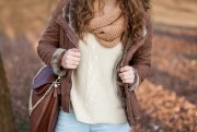 Коричневый платок Burberry